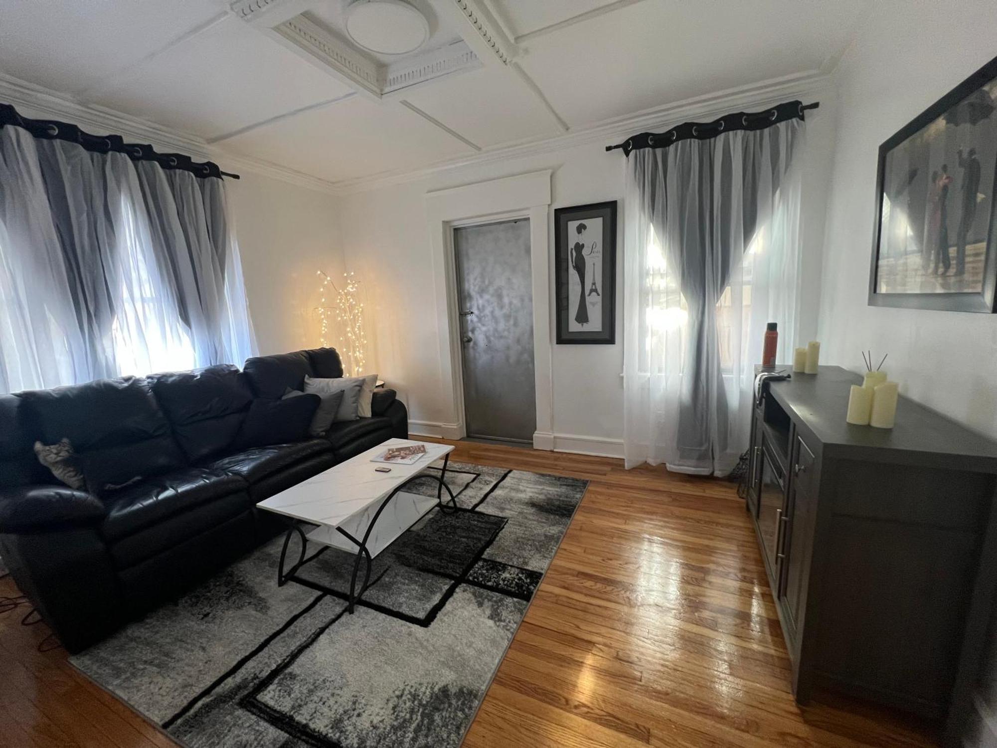 Little France Unit 2 Homestay Allentown